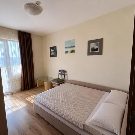 Solmar Sea View Apartment, Sunrise Apartmán