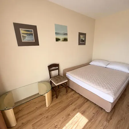 Solmar Sea View Apartment, Sunrise Apartman